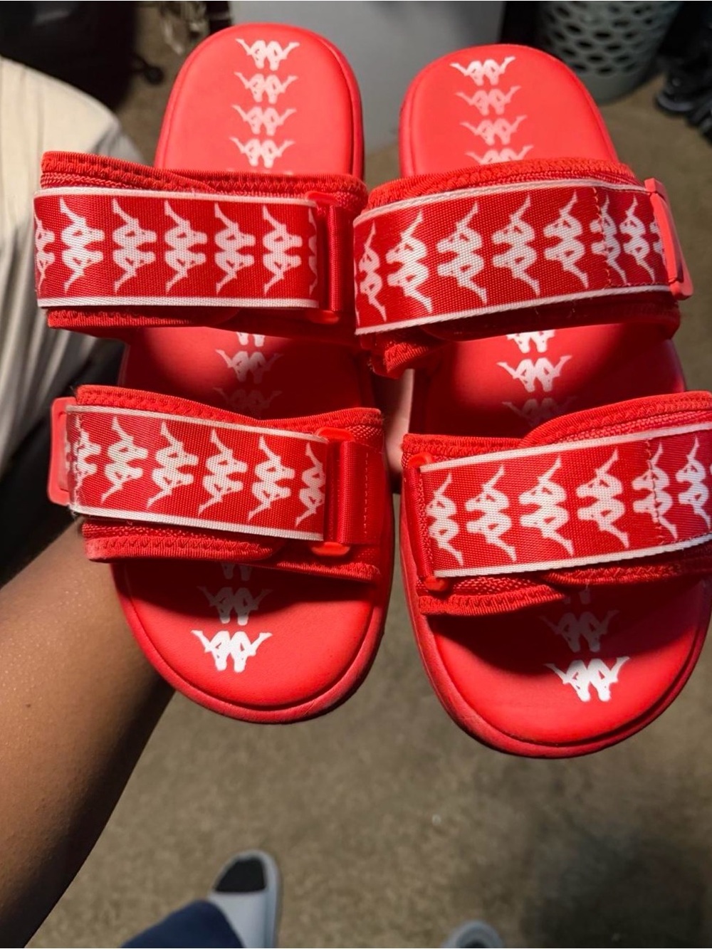 RED KAPPA SLIDES SIZE: US 10